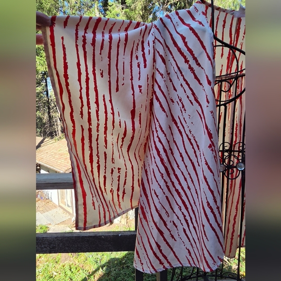 Jump White & Red Kimono Lightweight Jacket SzM - Picture 9 of 13